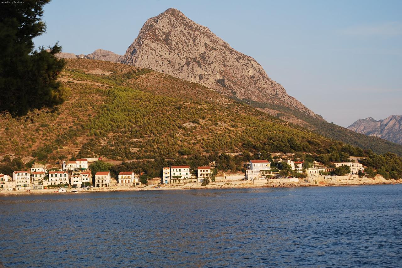 Foto: Drvenik - Gornja Vala